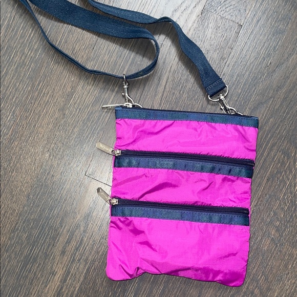 Lesportsac Handbags - Lesportsac Pink and Blue Crossbody Bag